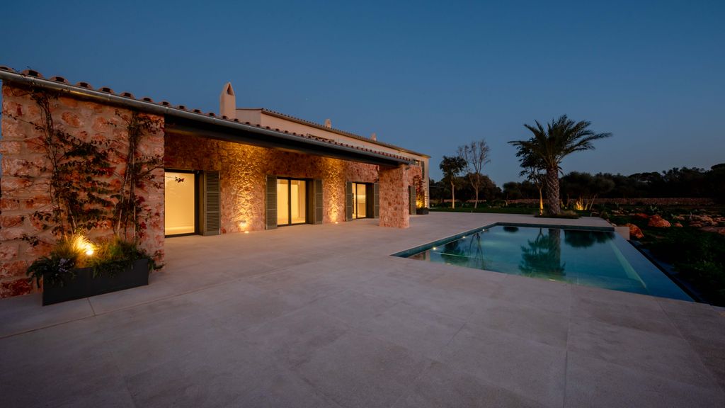 Property photo 3 of 26 03.Jpg