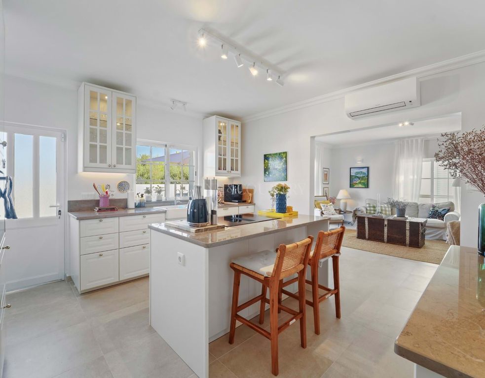 Property photo 3 of 30