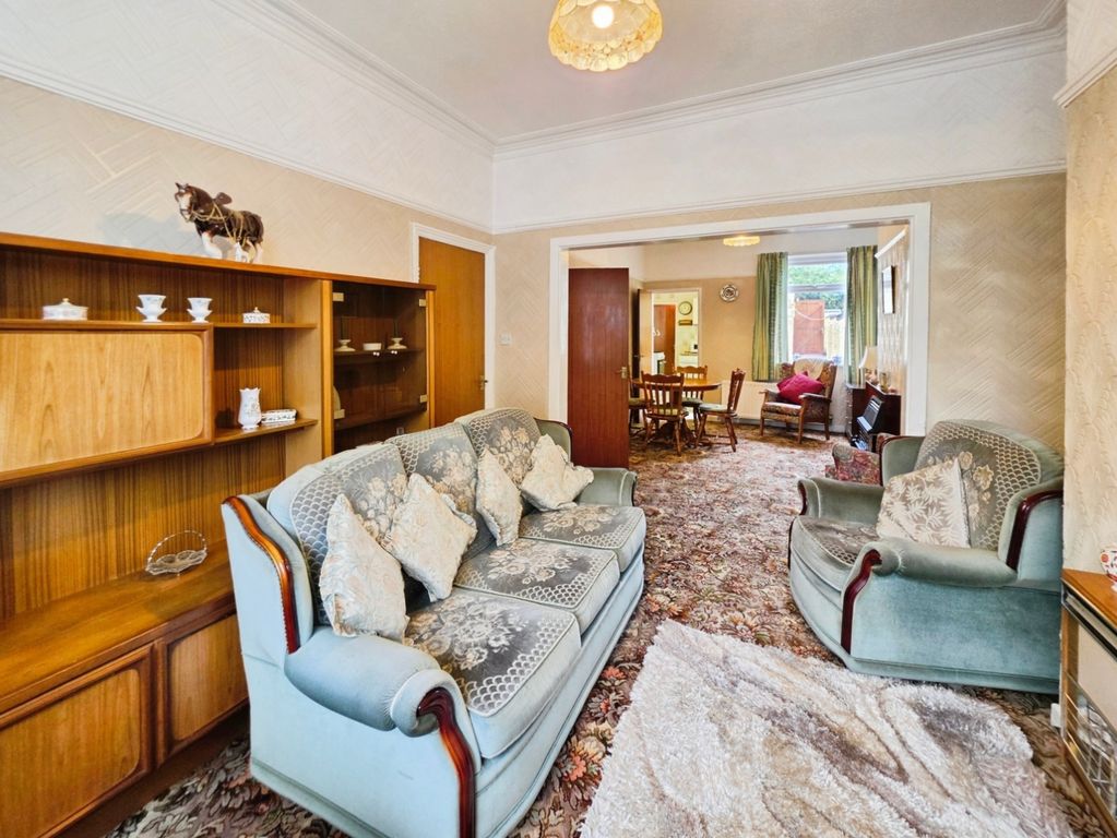 Property photo 3 of 18 Pbox-Img.Jpg