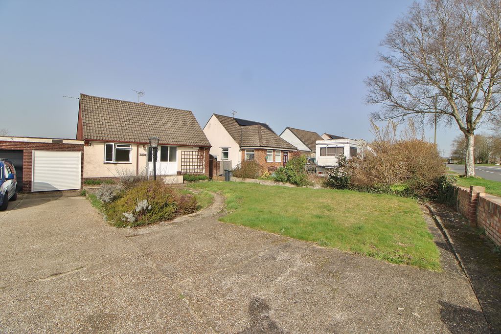 Property photo 1 of 16