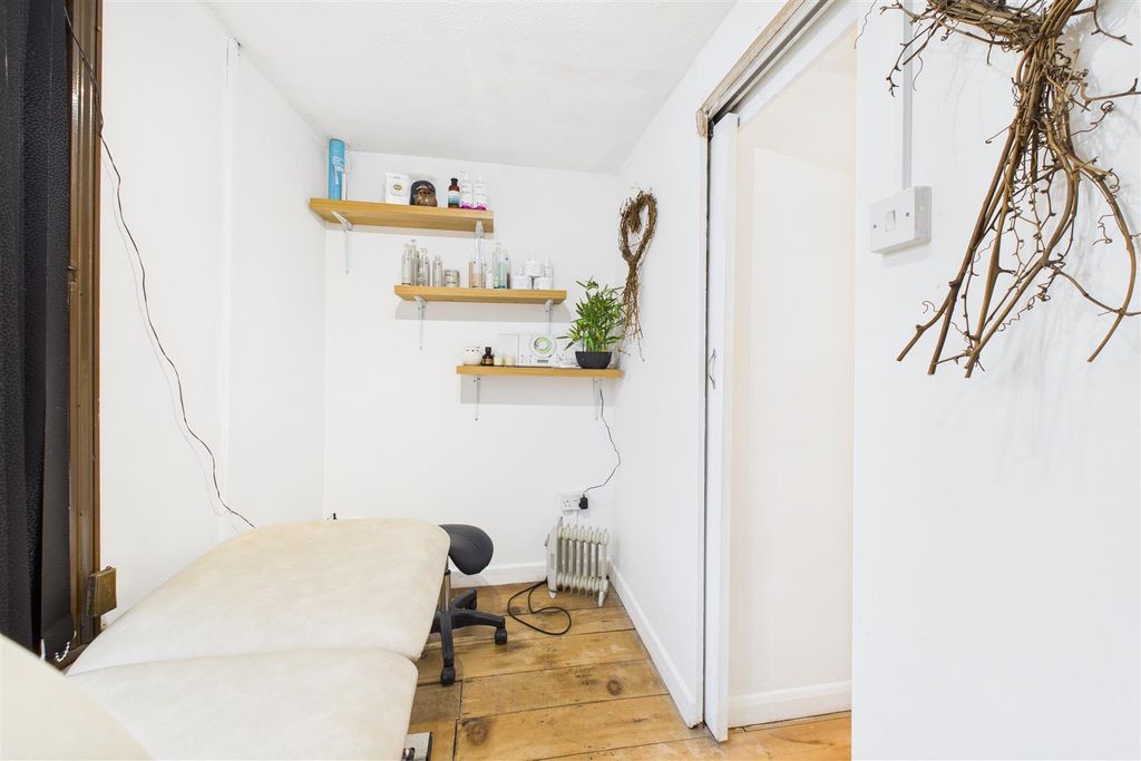 Additional image 16 of 1 bed terraced house for saleLower High Street, Shirehampton, Bristol BS11