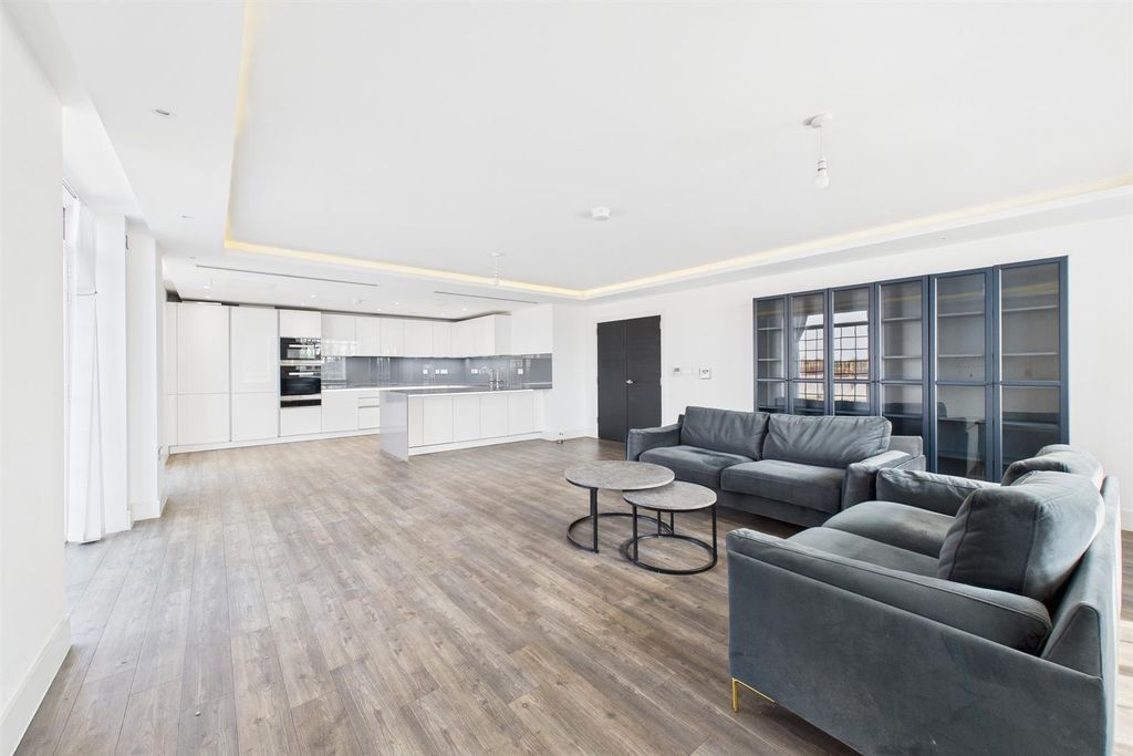 Property photo 2 of 12 2.Jpg