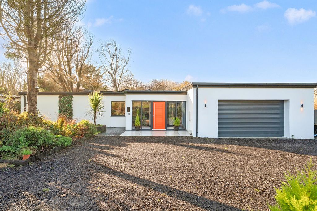 Property photo 1 of 17 Photo 1