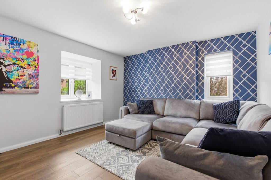 Property photo 2 of 21 Picture 2