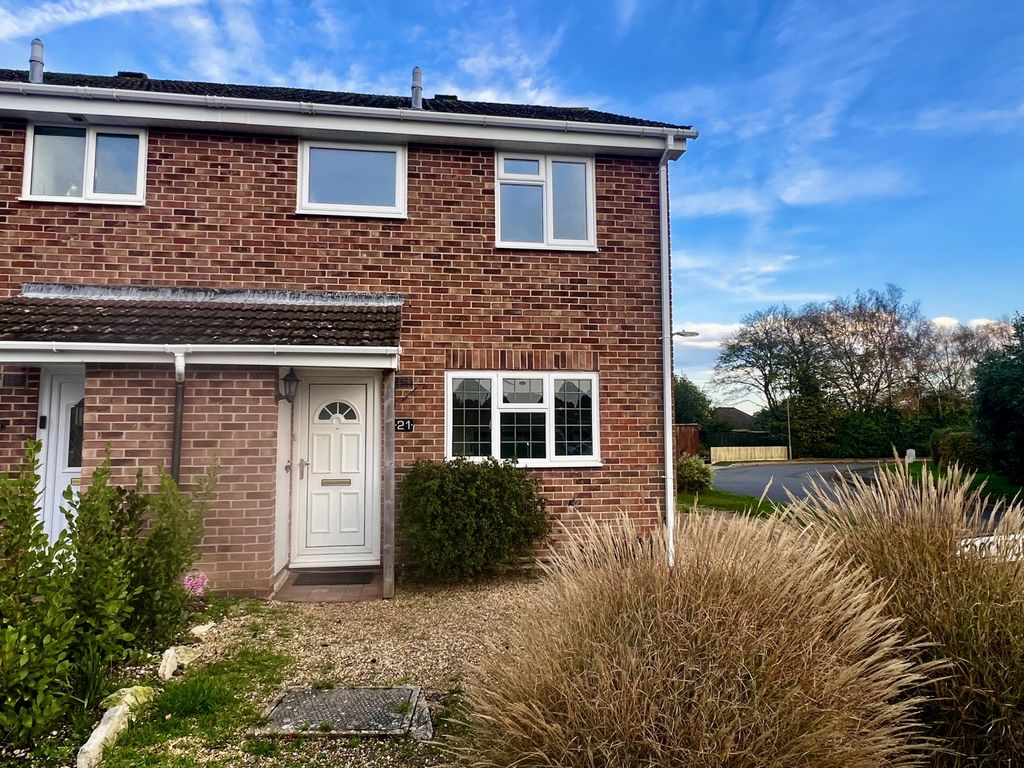 Property photo 1 of 18