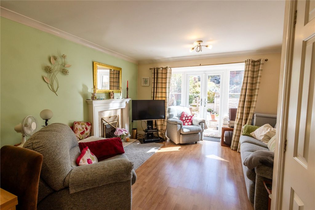 Property photo 2 of 36 Picture No. 06