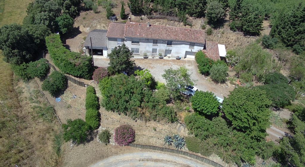 Property photo 1 of 19 Main Exterior View