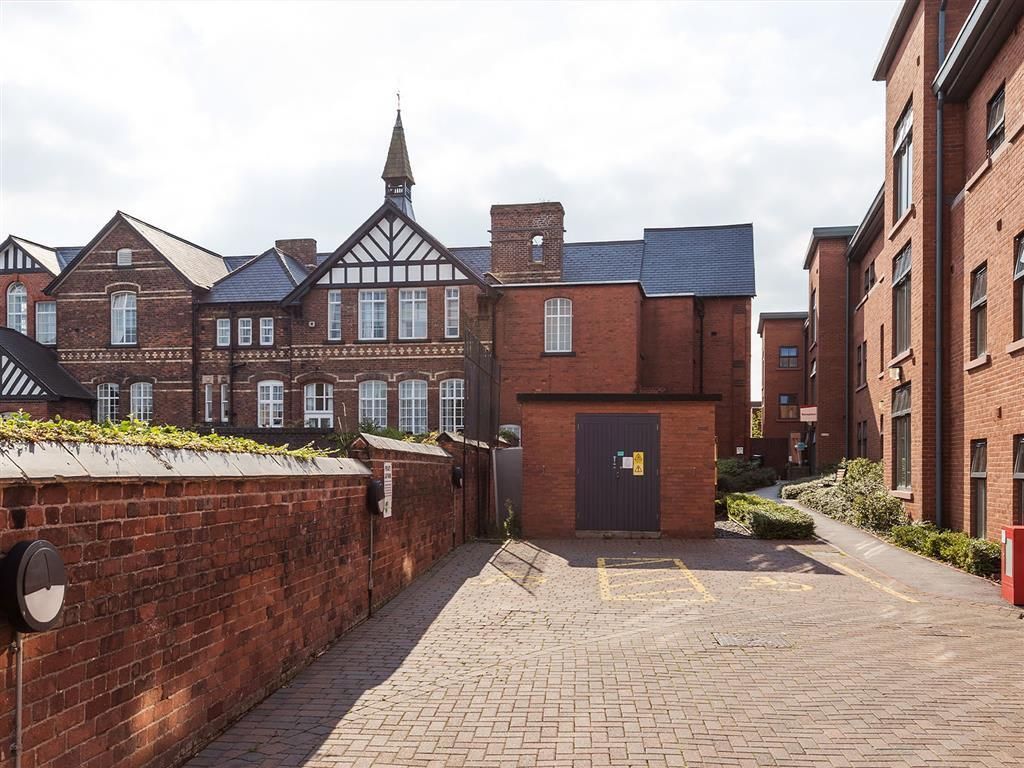 Additional image 8 of Studio to rentVictoria Road, Chester CH2