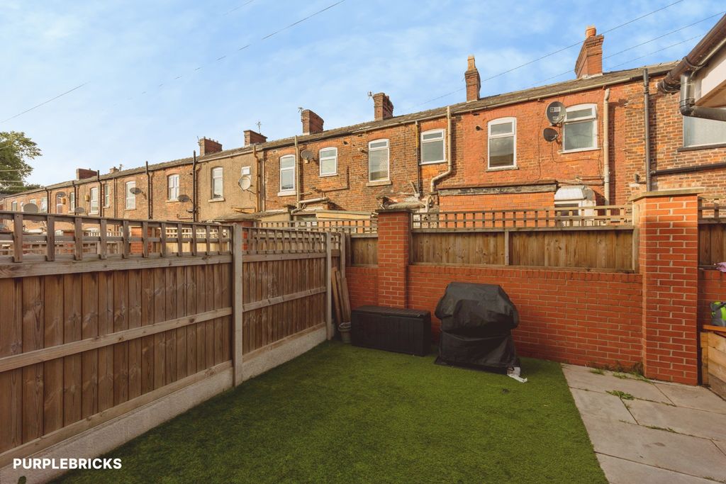 Property photo 3 of 24
