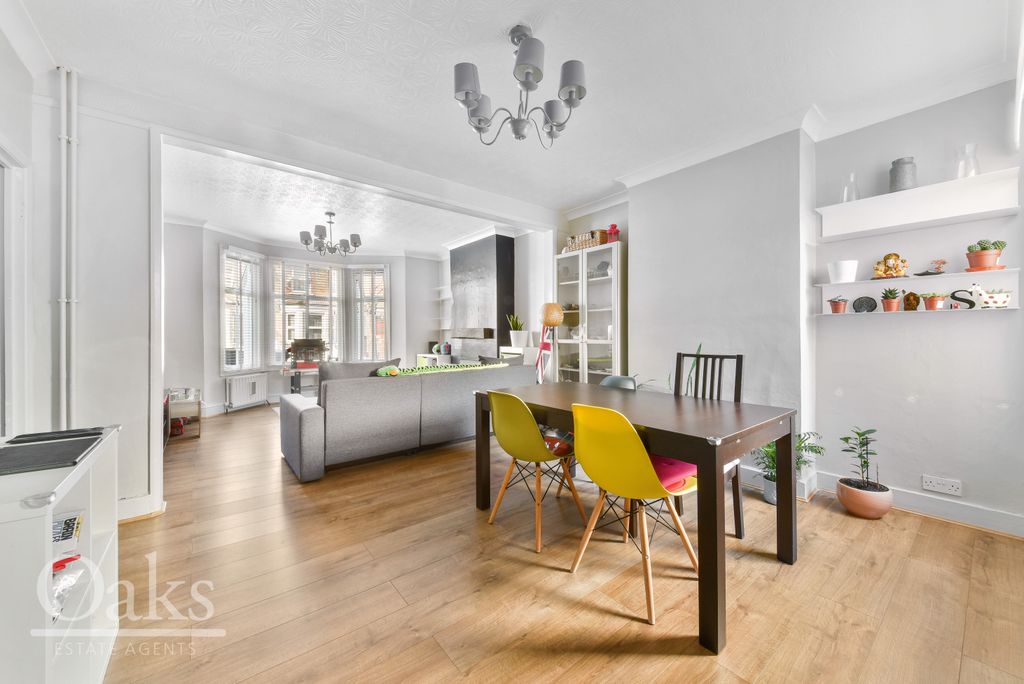 Property photo 2 of 9 Dining Room