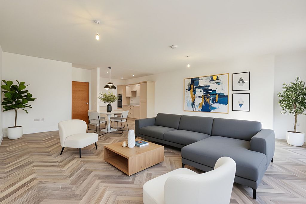 Property photo 2 of 13