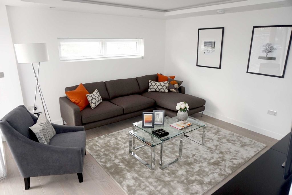 Property photo 1 of 10 5600510