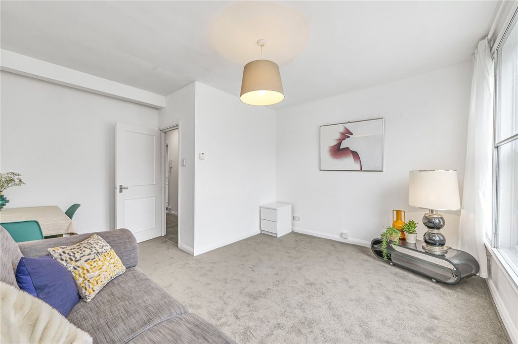 Property photo 1 of 16 Picture No. 25