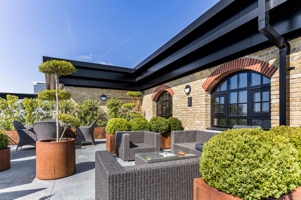 Property photo 2 of 31 6_51188