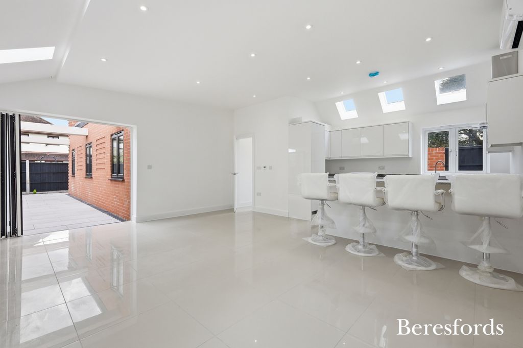 Property photo 2 of 18 Picture No. 18