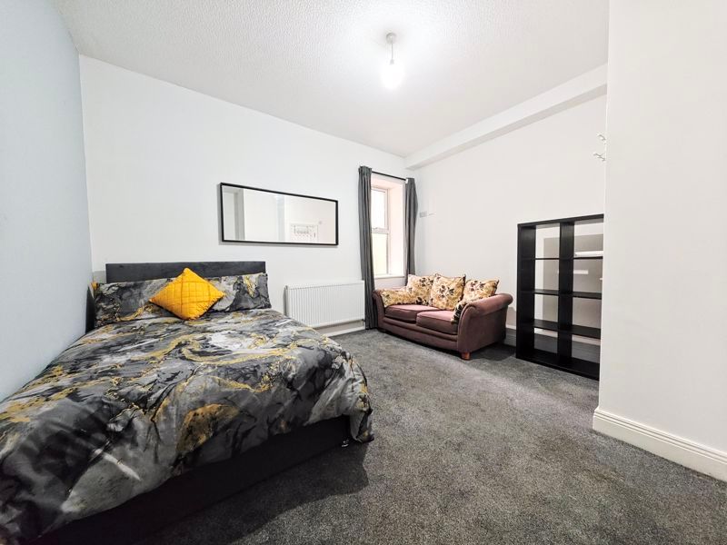 Property photo 2 of 17 Photo 2