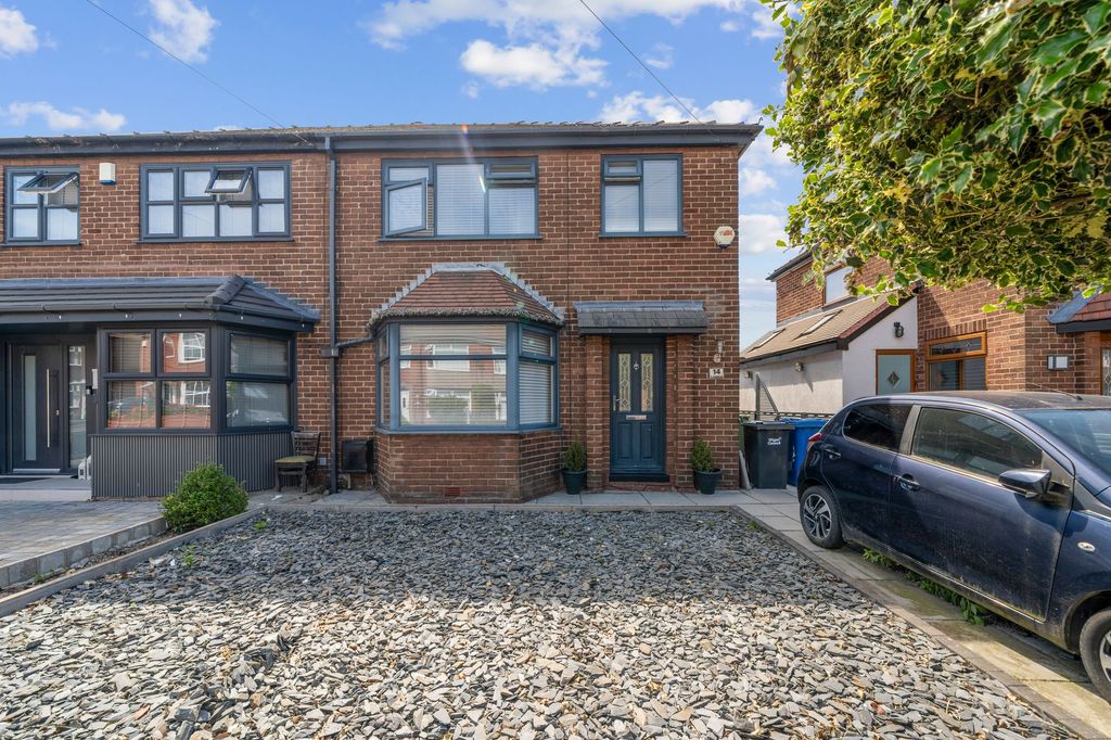 Property photo 1 of 21
