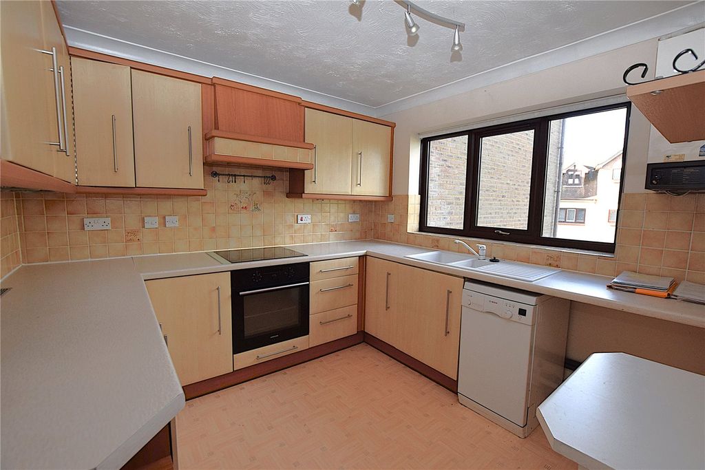 Property photo 3 of 16 Picture No. 08