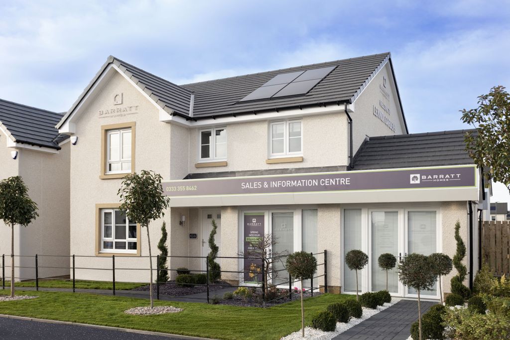 Property photo 1 of 10 Crombie External