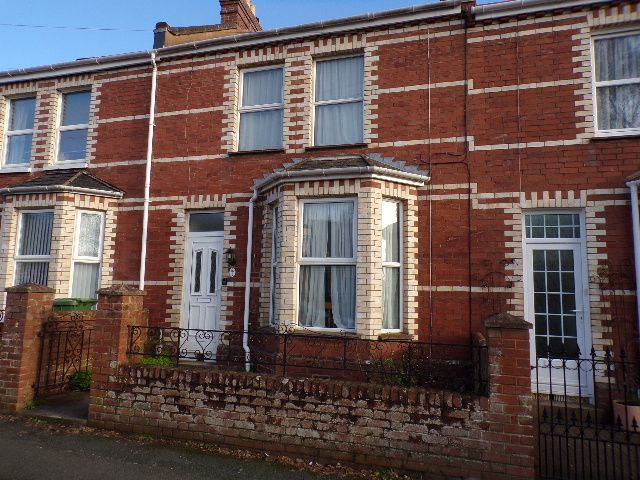 Property photo 1 of 18