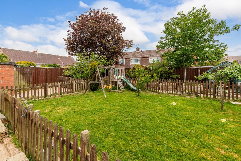 Property photo 2 of 15 A08 - 21 Seabrook Avenue Exeter - 250508