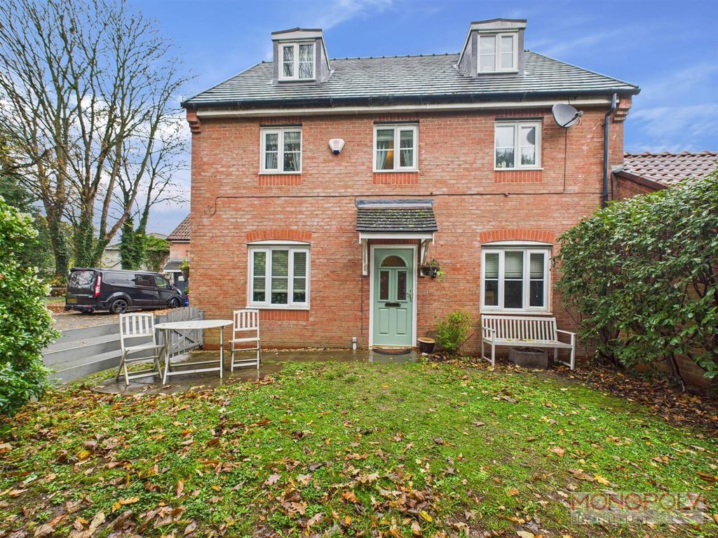 Property photo 1 of 26 Cam04439G0-Pr0190-Still025.Jpg