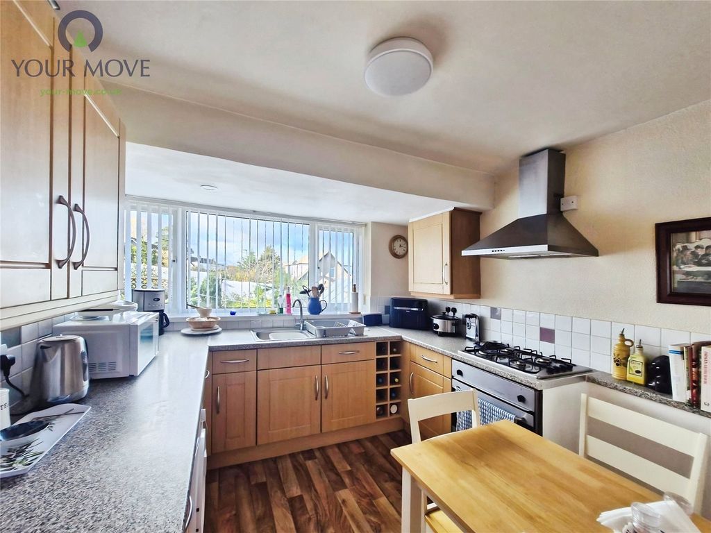 Property photo 3 of 12 Picture No. 06