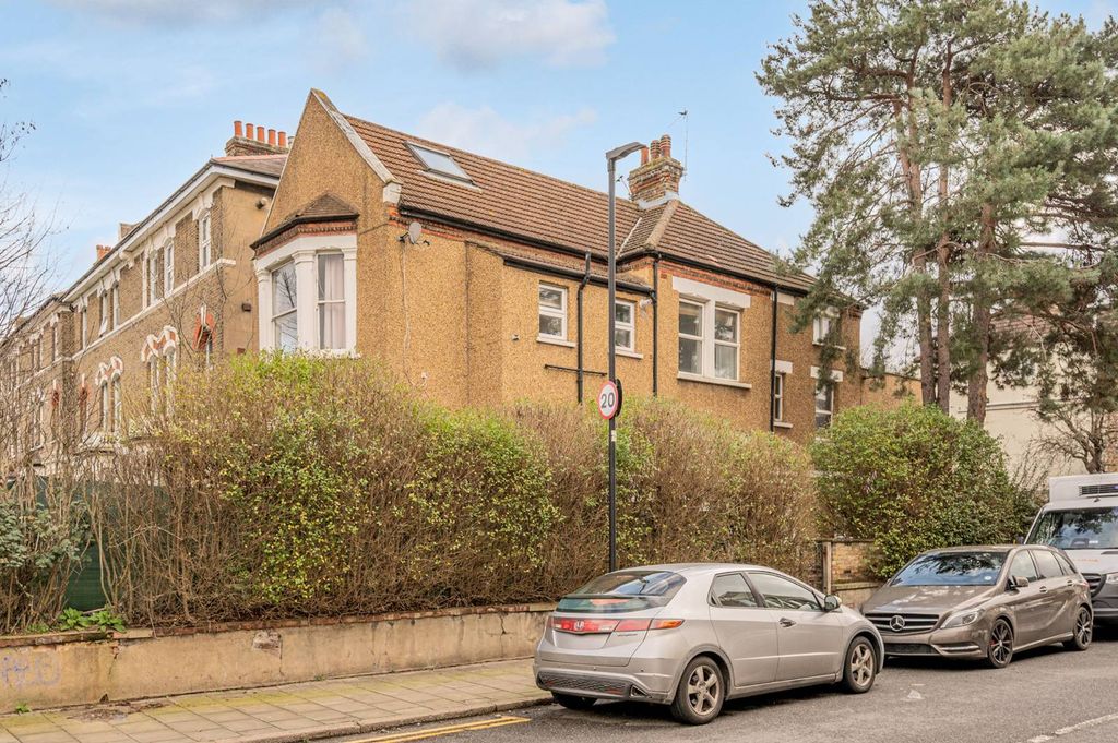 Property photo 1 of 13