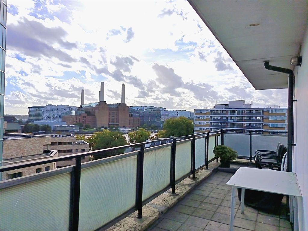 Property photo 1 of 15 Terrace