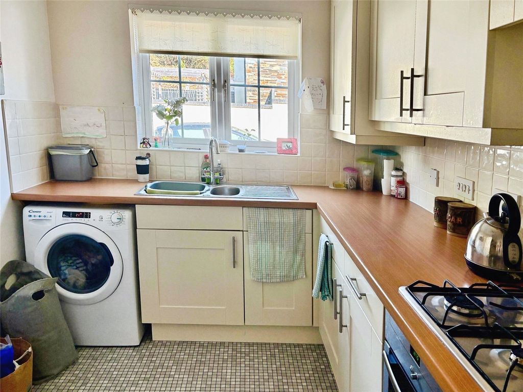 Property photo 2 of 14 Picture No. 52