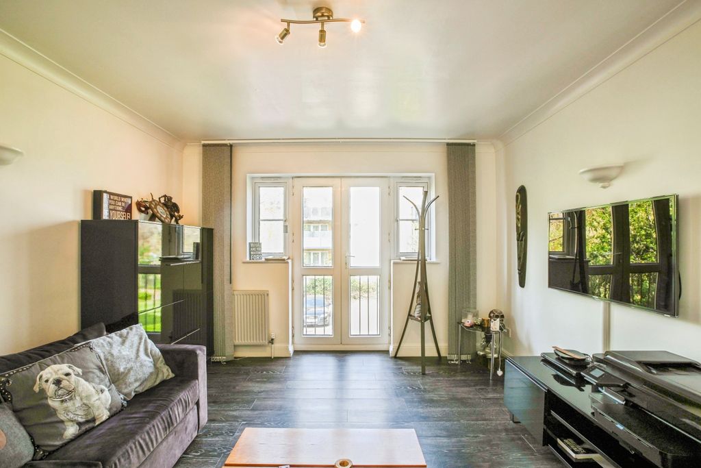 Property photo 2 of 17 Reception Room