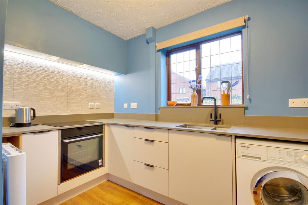 Property photo 3 of 13 Img_4209-Img_4211.Jpg