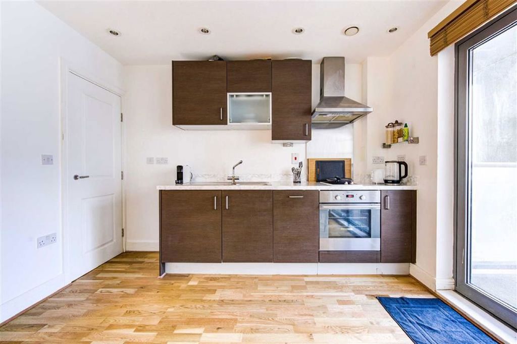 Property photo 3 of 7