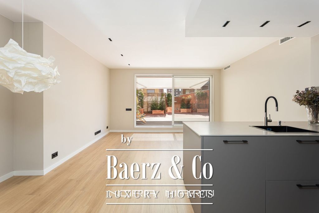 Property photo 2 of 35