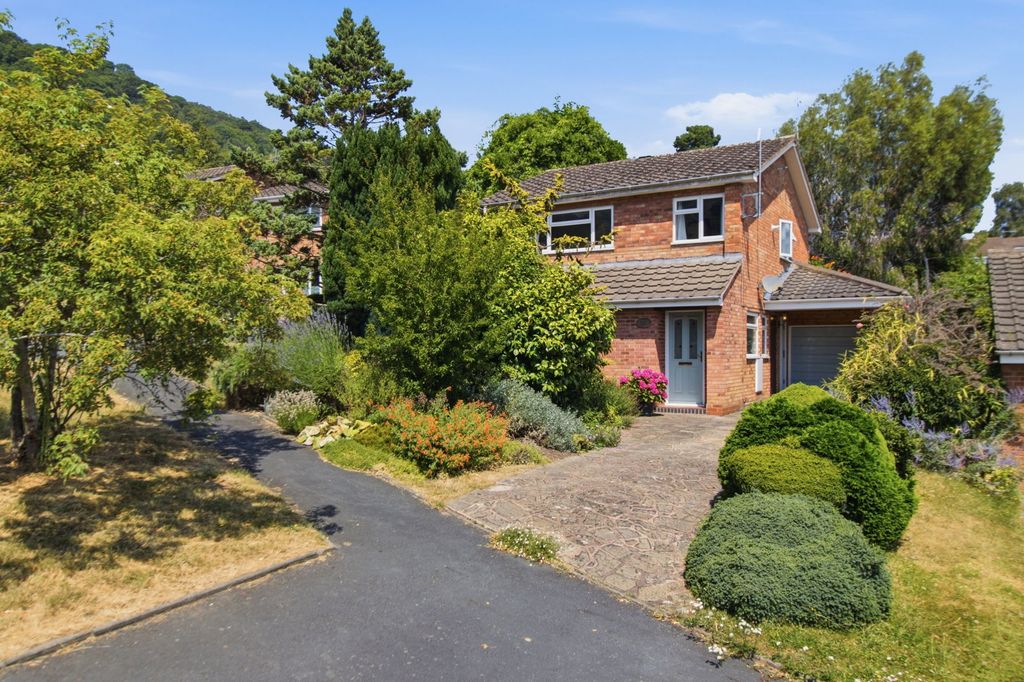 Property photo 1 of 20