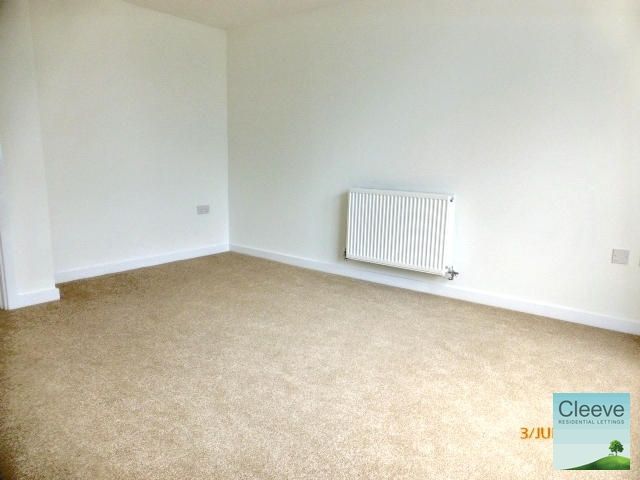 Property photo 3 of 17 P1340347