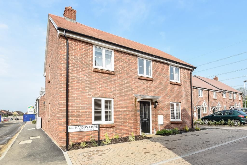 Property photo 1 of 9 External Front