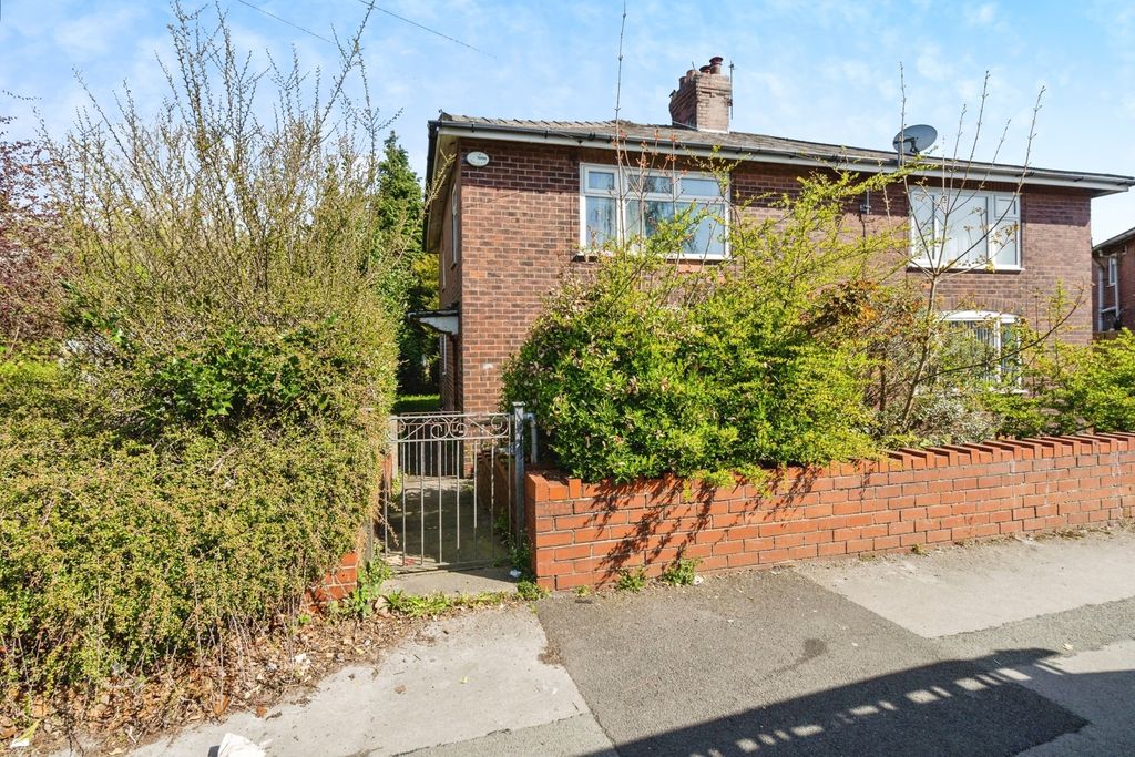 Property photo 1 of 17 Photo