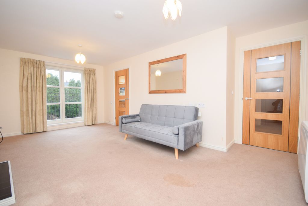 Property photo 3 of 18 Dsc_0157