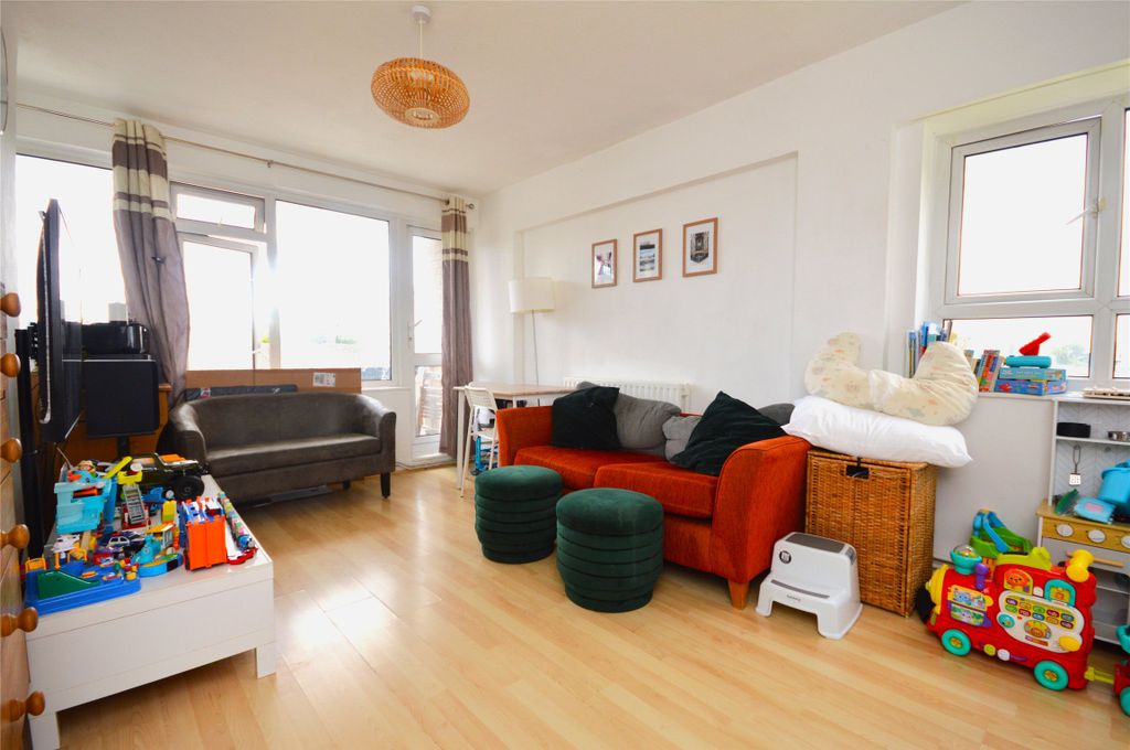 Property photo 1 of 11 Picture No. 02