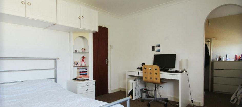 Property photo 3 of 4 Bedroom