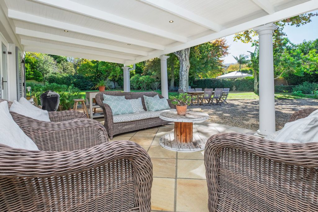 Property photo 3 of 43 Kw1711769