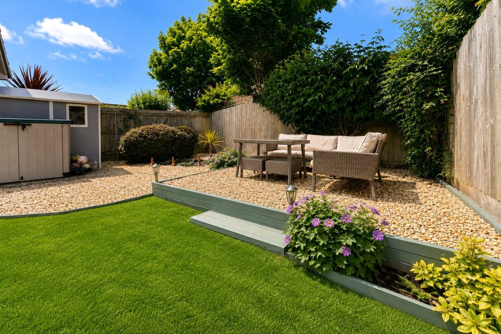 Property photo 3 of 18 Picture No. 33