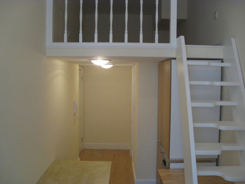 Property photo 1 of 8 Building 001