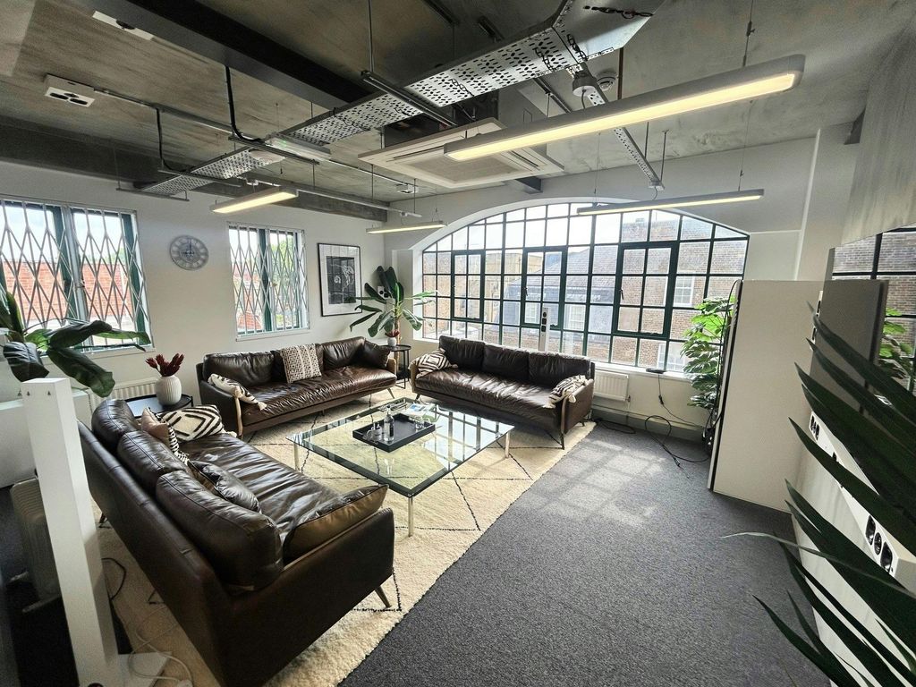 Property photo 2 of 6 Private Room.Jpg