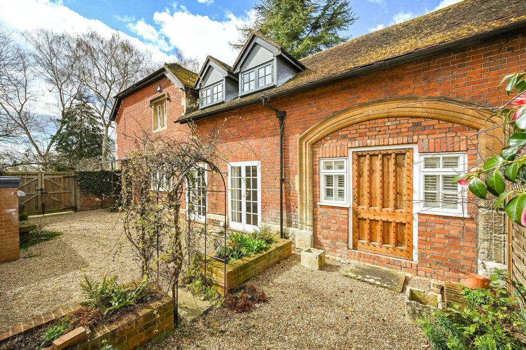 Property photo 1 of 19