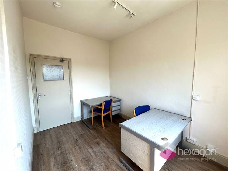 Property photo 2 of 9