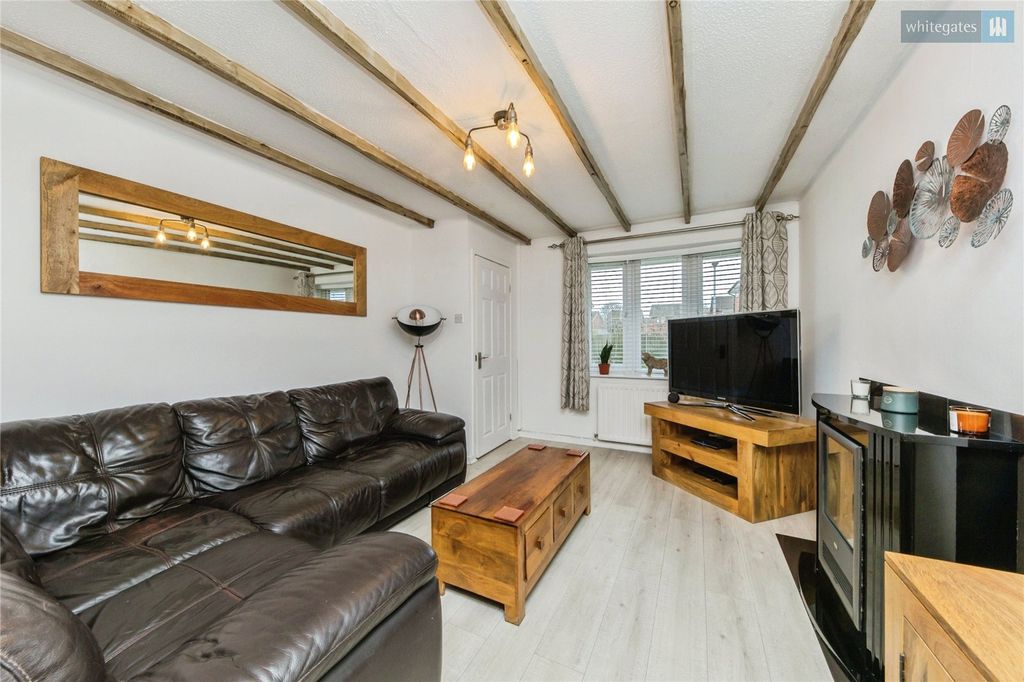 Property photo 2 of 15 Picture No. 05