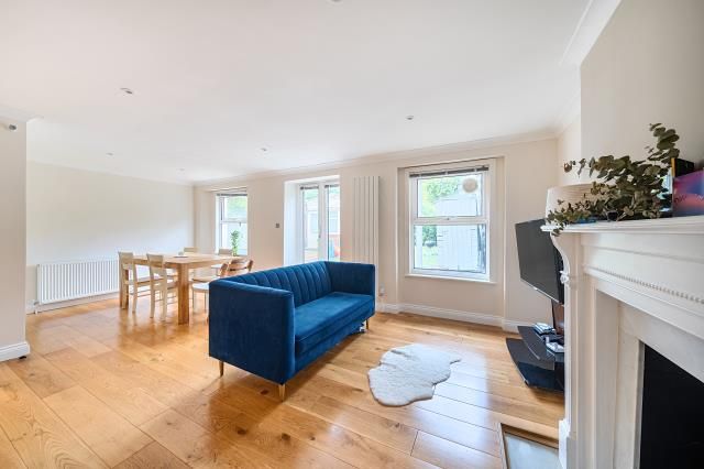 Property photo 1 of 20 Reception Room
