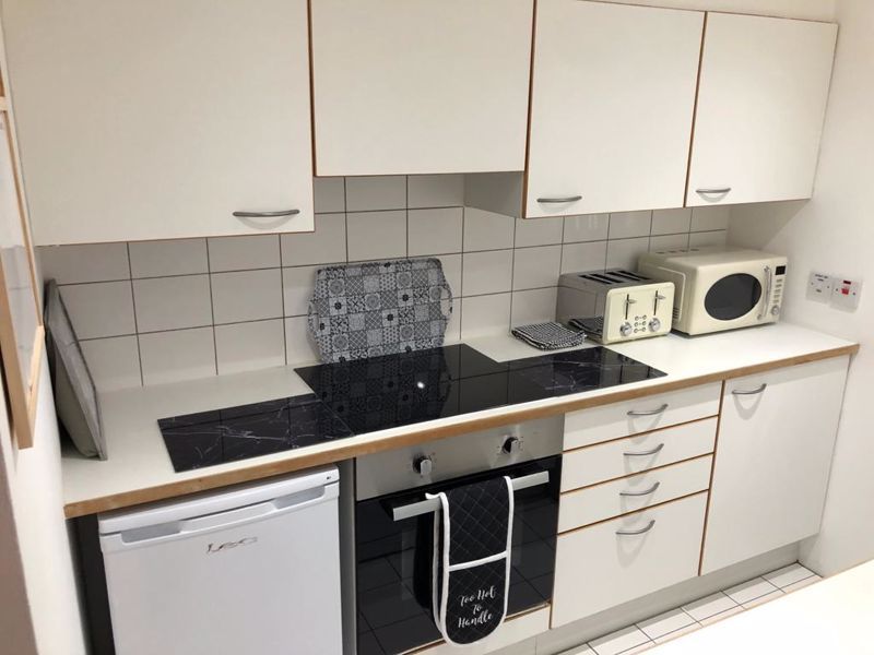 Property photo 2 of 12 Kitchen